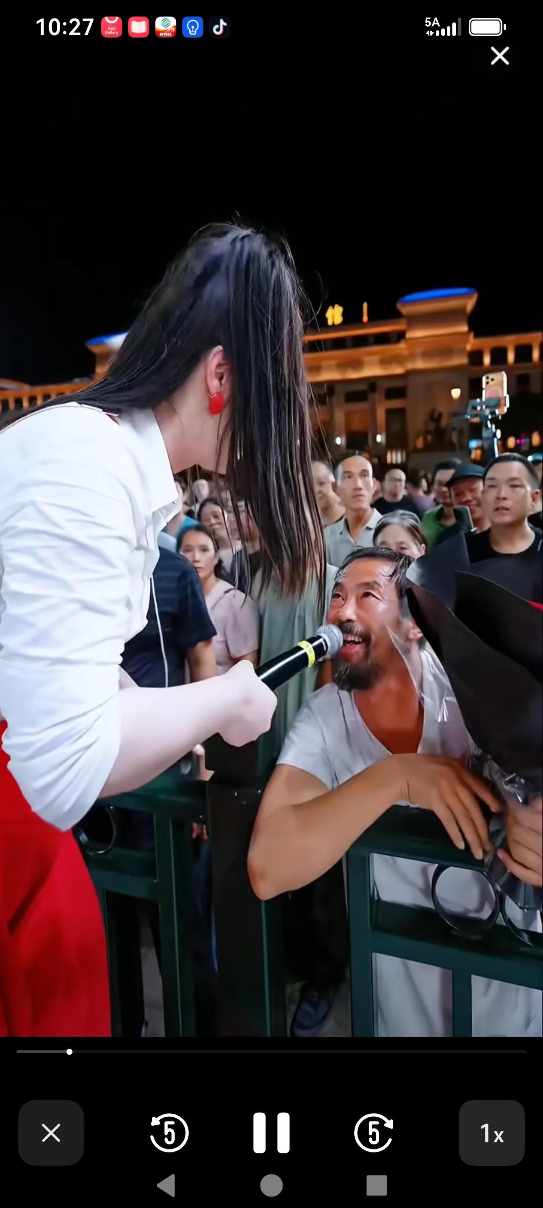 努力的人，值得喜欢，前两天大洋芋主播去无锡飞马水城唐艺大舞台去了，由于时间的关系