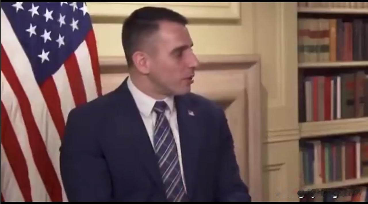 🚨🇺🇸中情局承认比特币是他们的监控工具！

中情局总法律顾问迈克尔·埃利斯