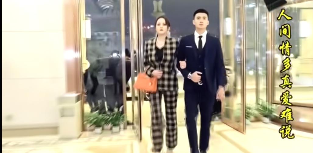 魏青涛被判了无期，她的老婆罗佳慧带着孩子消失的无影无踪。法庭上的魏青涛面容憔悴，