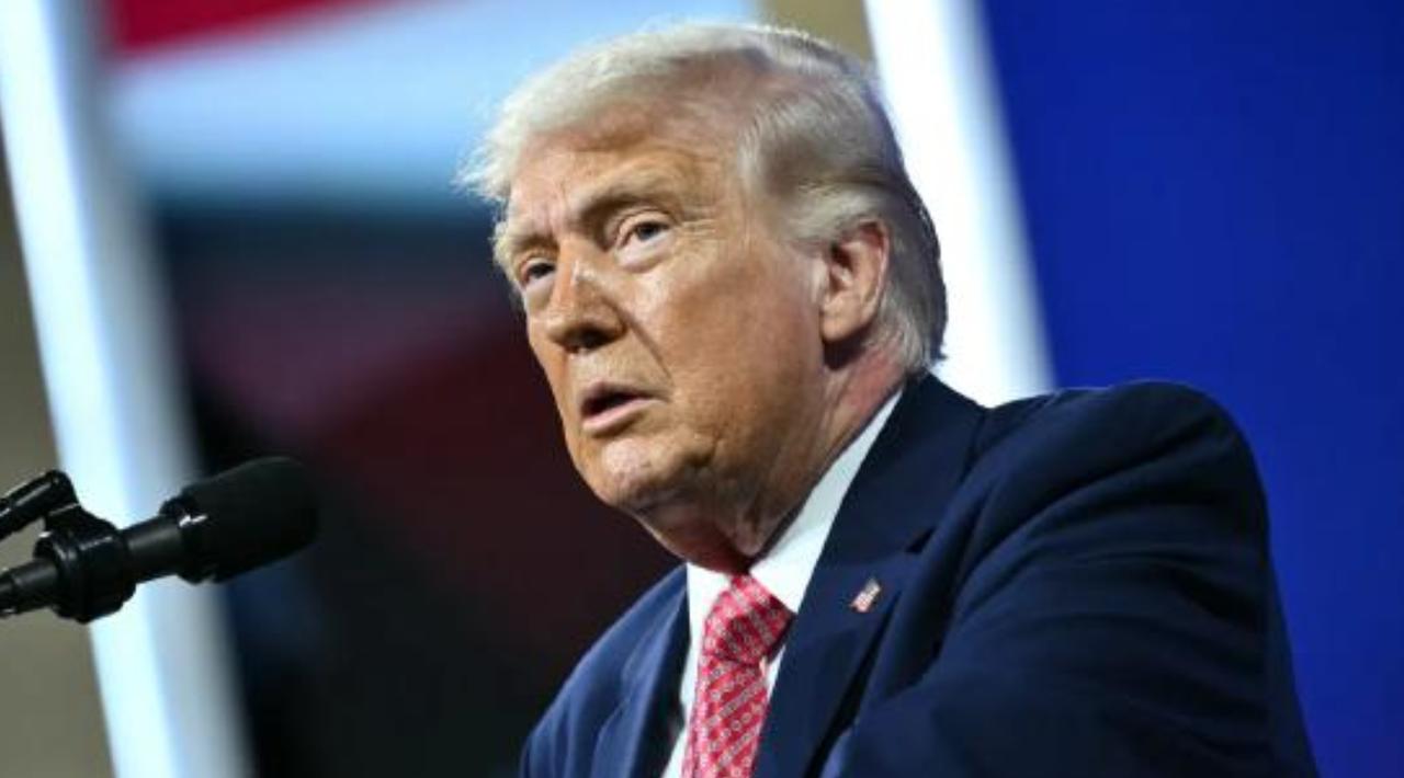 周末加大战争烈度 周一开始缓和战争烈度 特朗普班子一直在炒股票！

4月1日的外