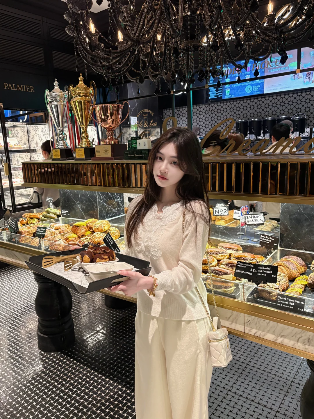我从未对你虚情假意 你的谎言不应该用来骗我
