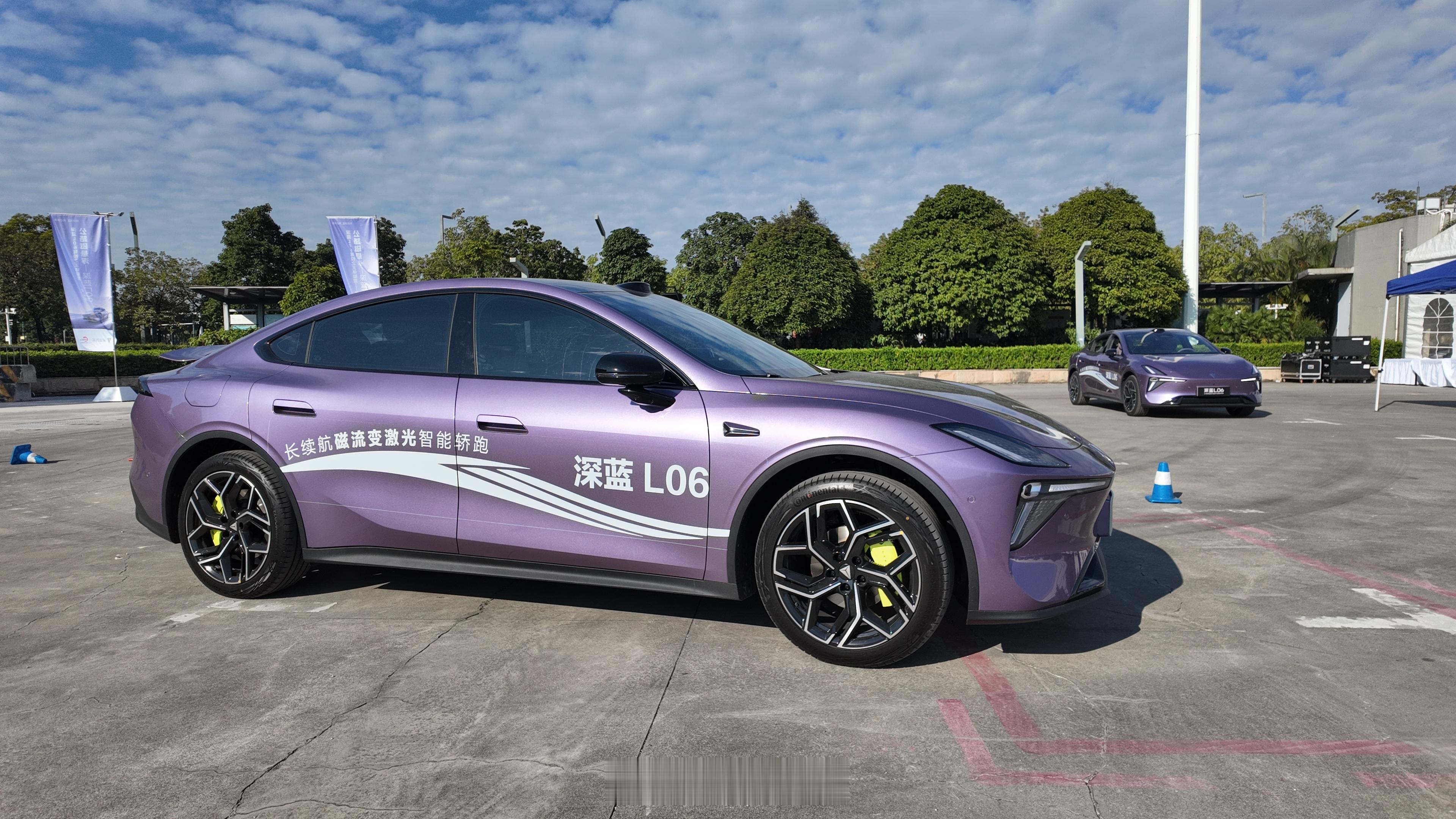 深蓝L06。后驱动力，5秒级破百。全系标配激光雷达，辅助驾驶实测反映挺快，纯电续