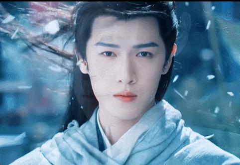 诸葛玥的隐忍力诸葛玥此处无声胜有声诸葛玥深藏实力不外露，全程沉默守护默默布局，无