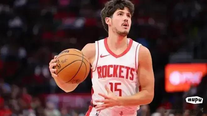 霍里：火箭看好谢泼德但我不是他的粉丝 他在NBA都没法出手

6月4日讯 近日，