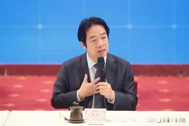 形势严峻!赖清德搞定白力压蓝投诚美

赖清德借对美军购和对美贸易谈判强势出击，依