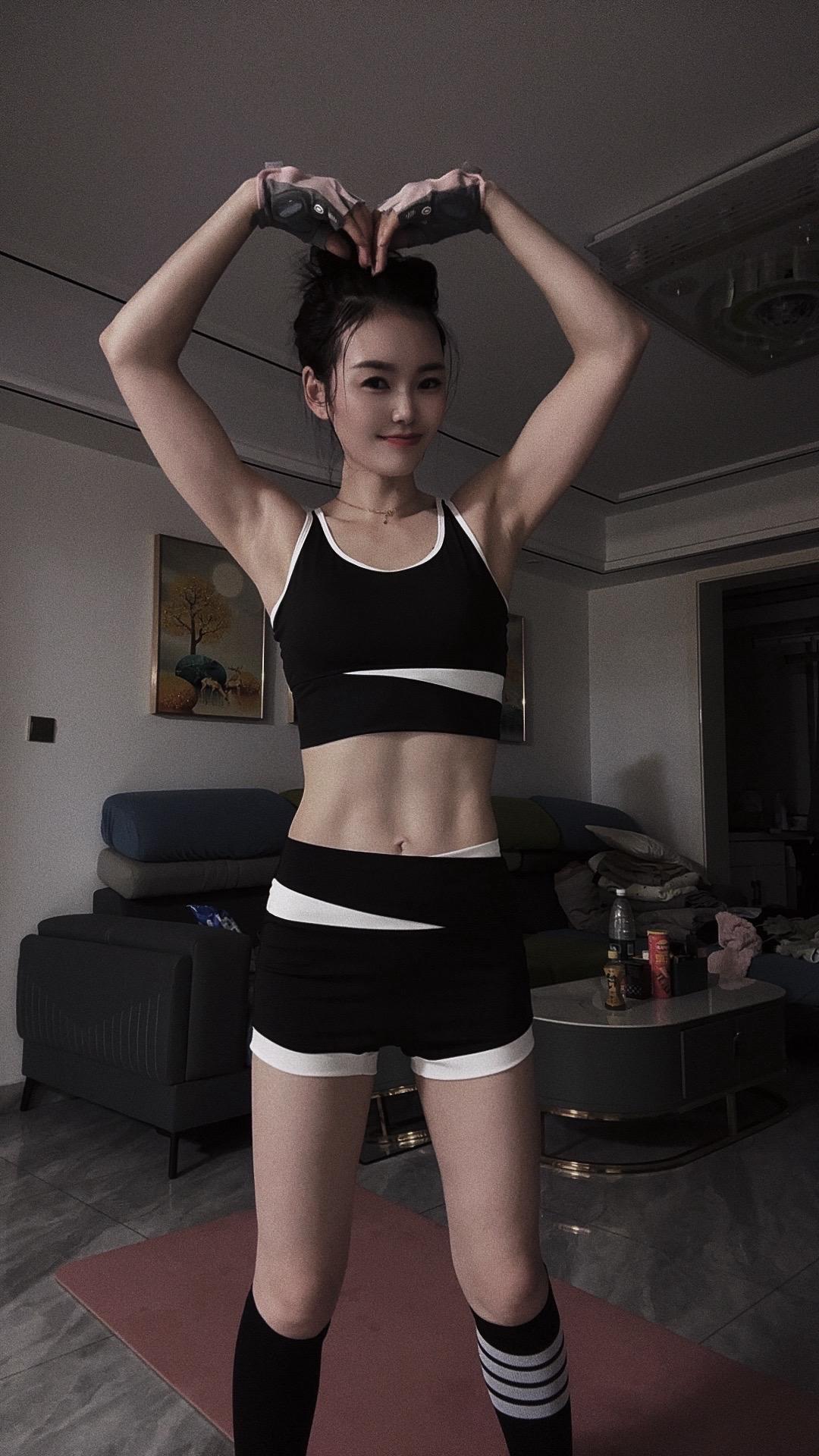 不搞身材不搞钱 你搞什么