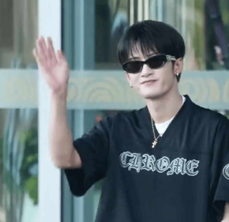 想老公的心情到达了顶峰[捂嘴哭]顺毛小咪🥺🥺🥺 ​​​