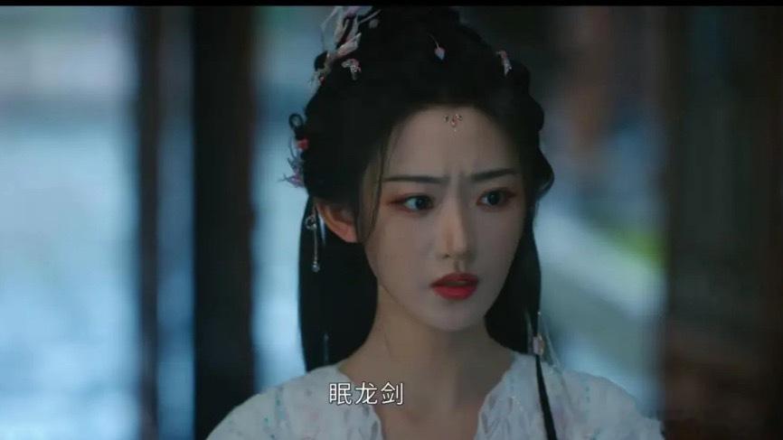 这鼻影没晕开吧才开始看暗河传，第九集小神医的鼻影都没晕开，太明显了，也不知道还是