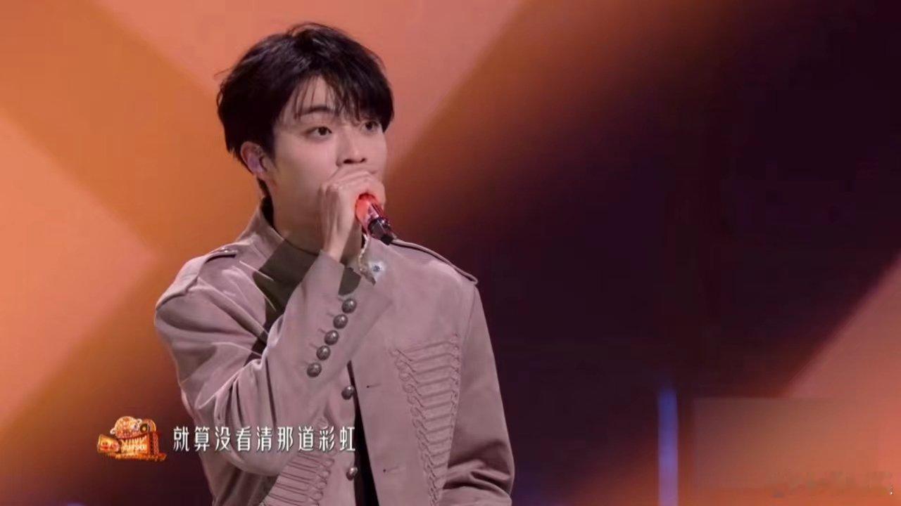 陈立农赶路人听完好治愈陈立农把《赶路人》演绎得格外动人，干净柔和的嗓音直抵心底，
