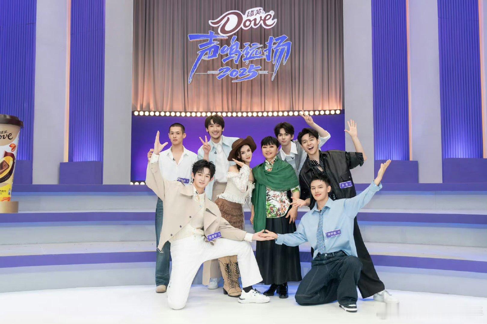 殷秀梅把控艺术高度，那英贴合市场需求，花花突破创作边界 