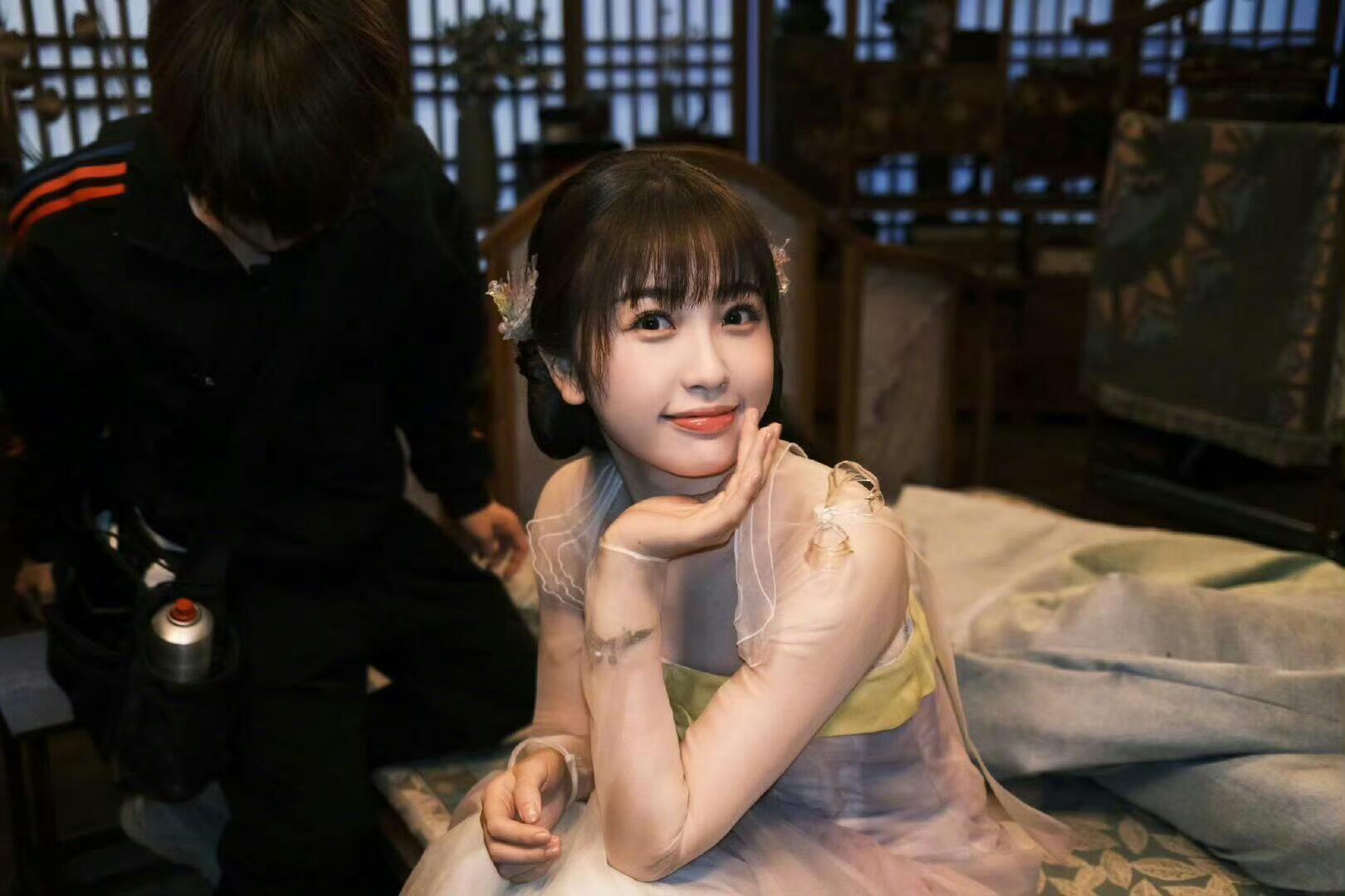 内娱神女降临小兰花自戕前的第一句话神女爱苍生也爱一人具象化了 ​​​