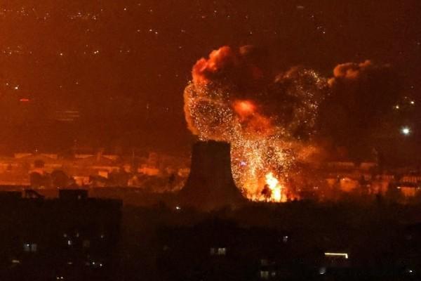 阿巴斯港三声爆炸响完，伊朗说"局势已控制"，没有指认美军，因为最高领袖通联出了问