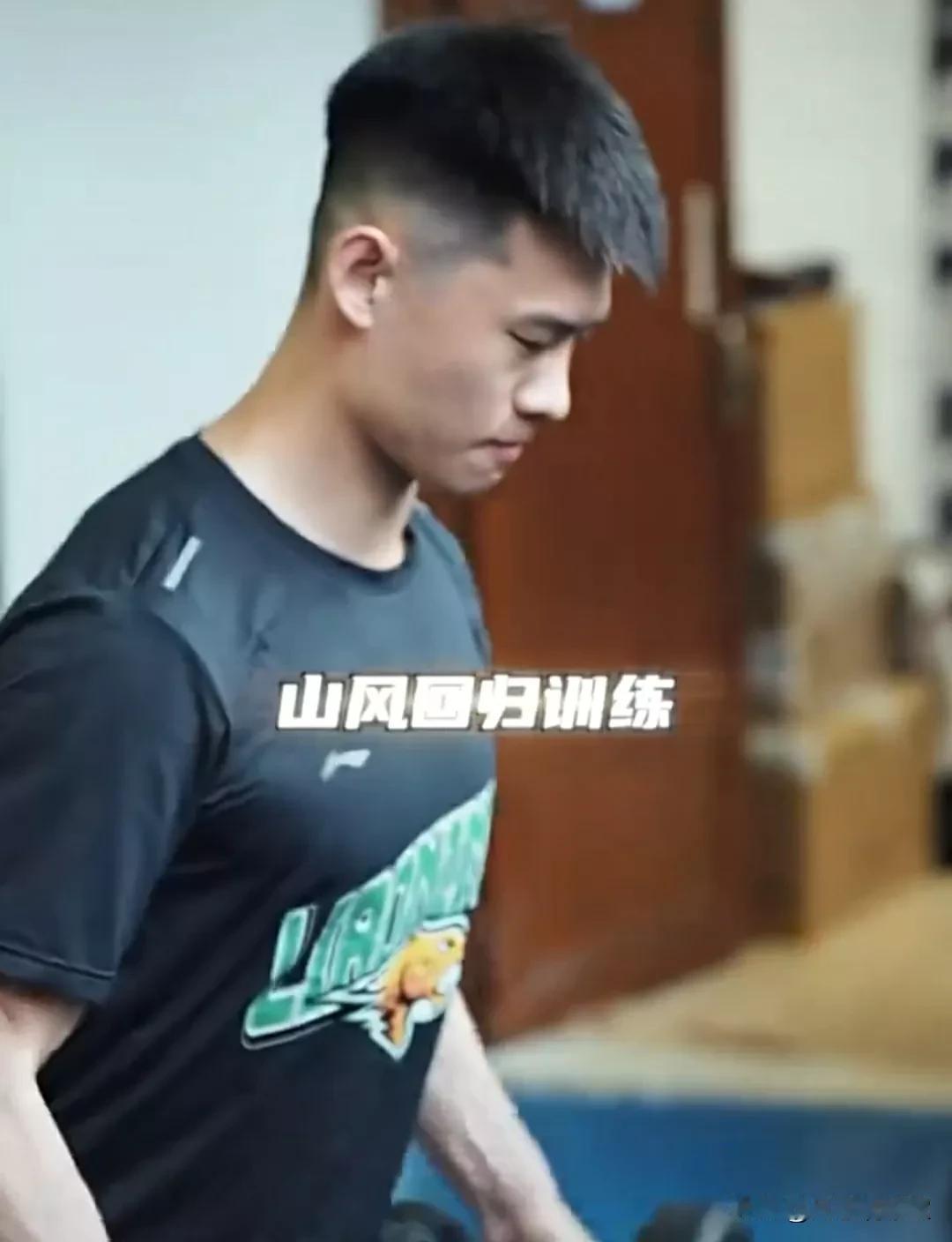 北控空欢喜一场！
辽宁不同意归还租借期内的王岚嵚，这也意味着北控、广州、同曦的三