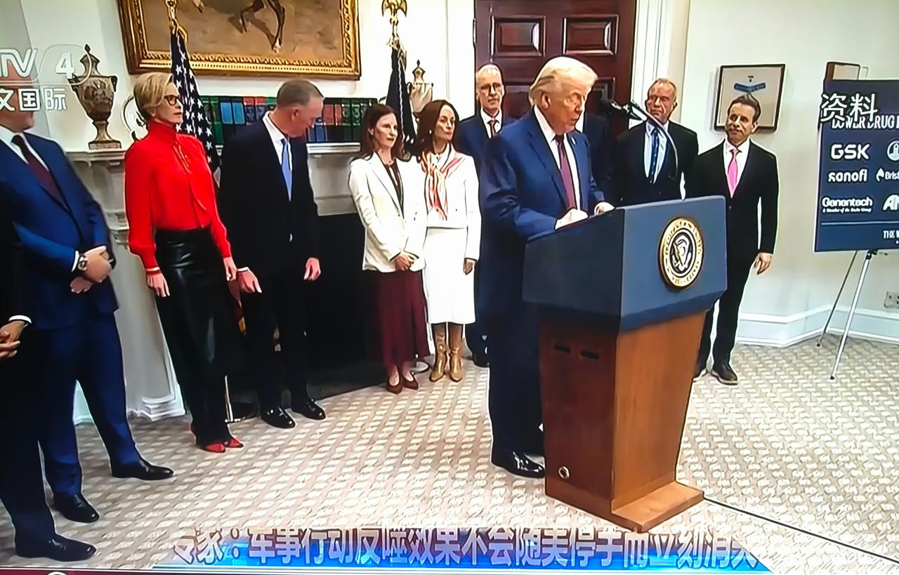 警惕！如果万斯接任了总统，美国这场较量才是真的开始了！

别觉得只是美国换个总统