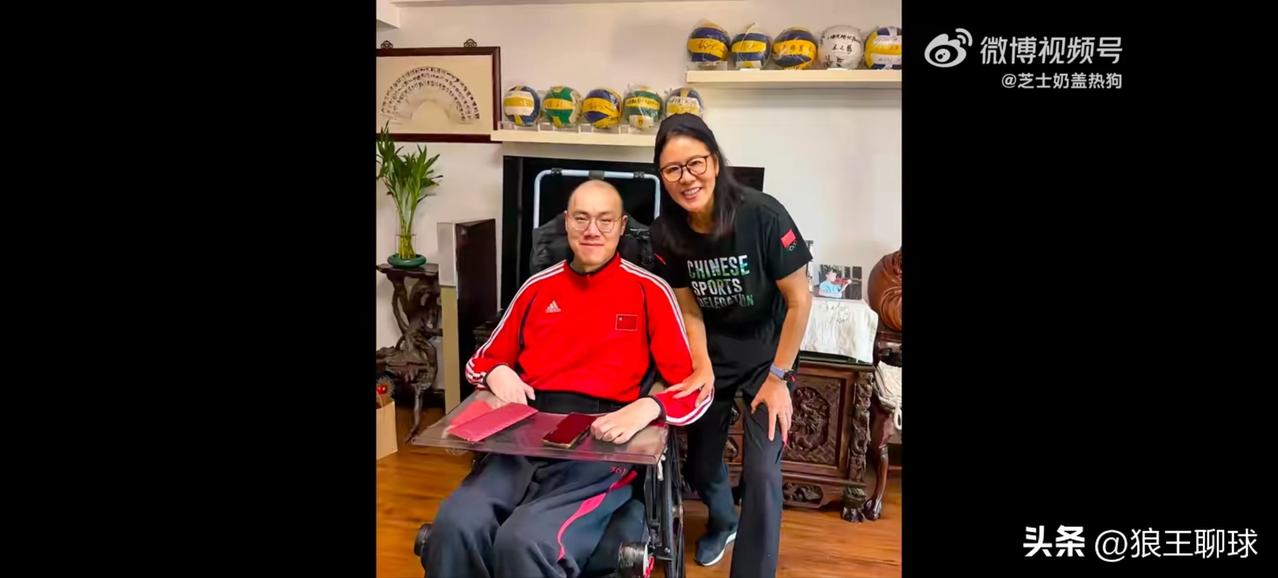 一名优秀的排球教练，不但训练质量高，比赛临场指挥顶级，私下关心运动员也是让人非常