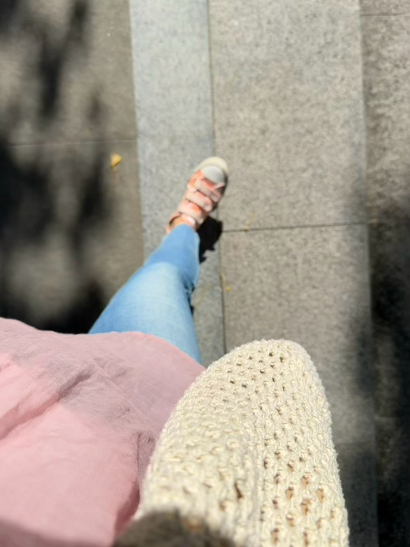 下班了发一个上班的ootd 