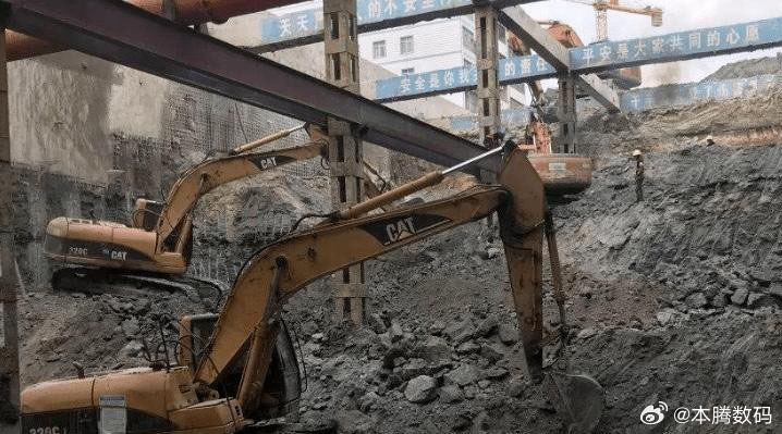 另一种方法就是将泥浆送往处理站，然后进行脱水固化，就比如上海地铁14号线的工地为