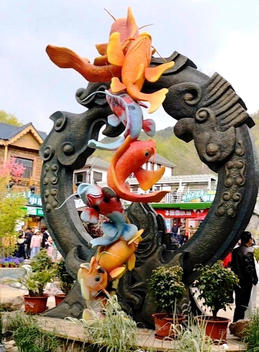 你怎么看各地高考分数线的高低高考分数线由各省确定，分数高低主要看高校分配指标、本