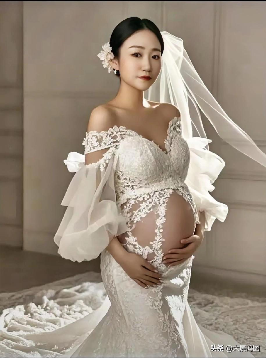 优雅孕味写真，身着蕾丝婚纱，轻展温柔微笑，满溢幸福之感童话感孕照 温柔孕味写真 