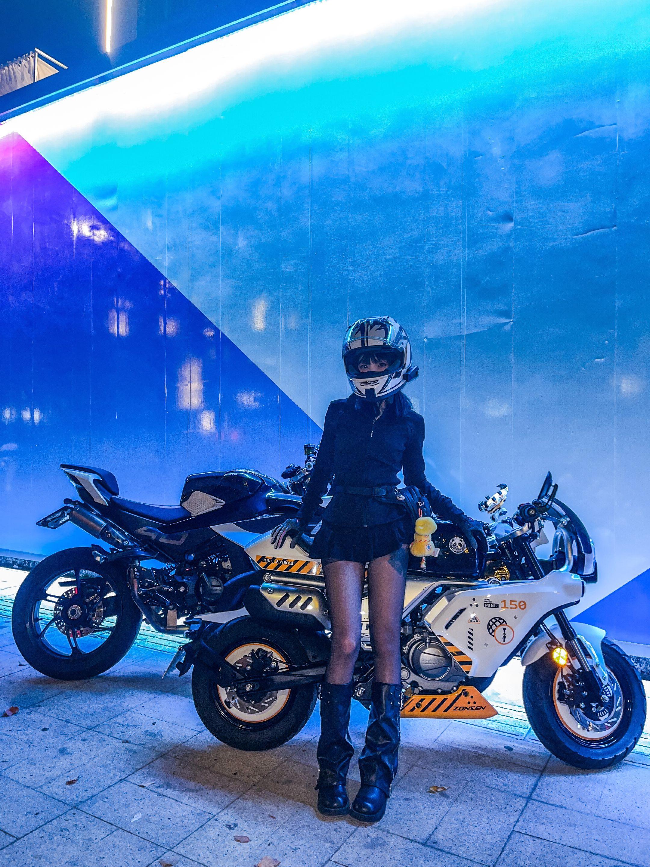 看我不爽很正常 看我爽了还得了？