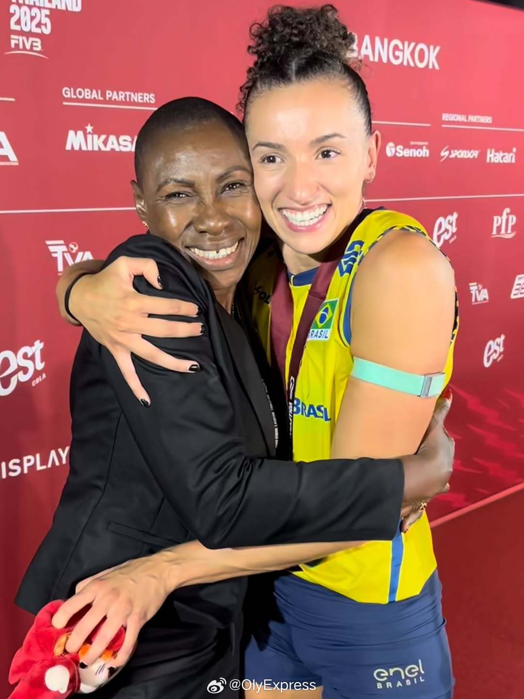 2025女排世锦赛 世锦赛上的传奇合影 ​​​