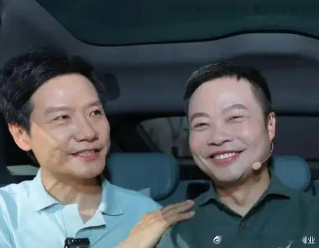 小鹏全新一代P7被视为对小米SU7的直接回应。8月27日，这款中型纯电轿车正式上