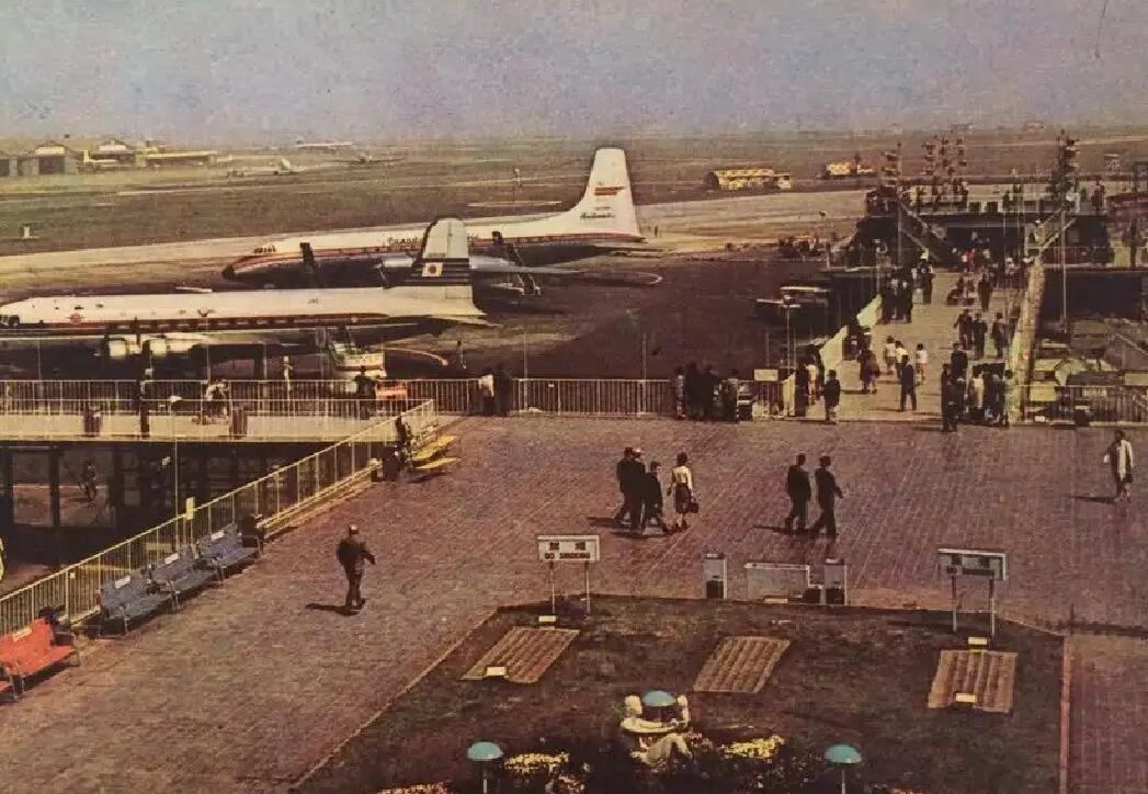1956年蒋纬国专机途经福建上空，驾驶员临别给台湾留下话语：老子要走了，你们怎么