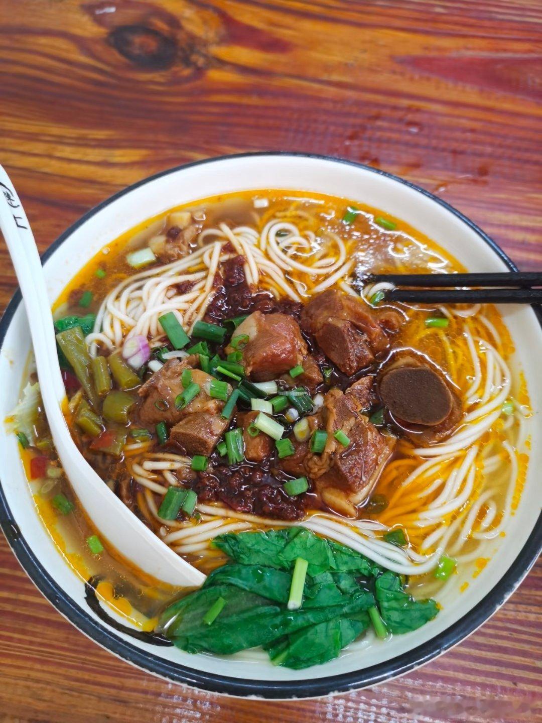 大家耐心等待，研究跟进出有好的建议会分享给大家采纳，现在该吃饭的好好吃，该休息的