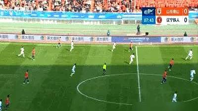 谁能想到，控球率高达65%的球队，全场12脚射门，竟然只有1次射正。

砸了重金