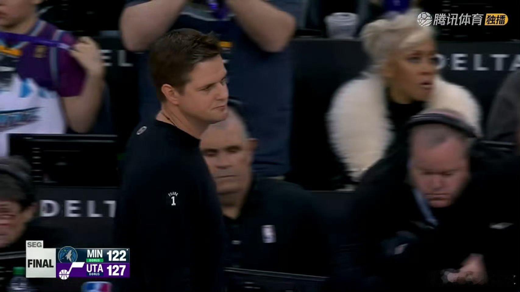 森林狼客场122-127不敌爵士，遭遇3连败掉至西部第6，领先湖人0.5胜场。森