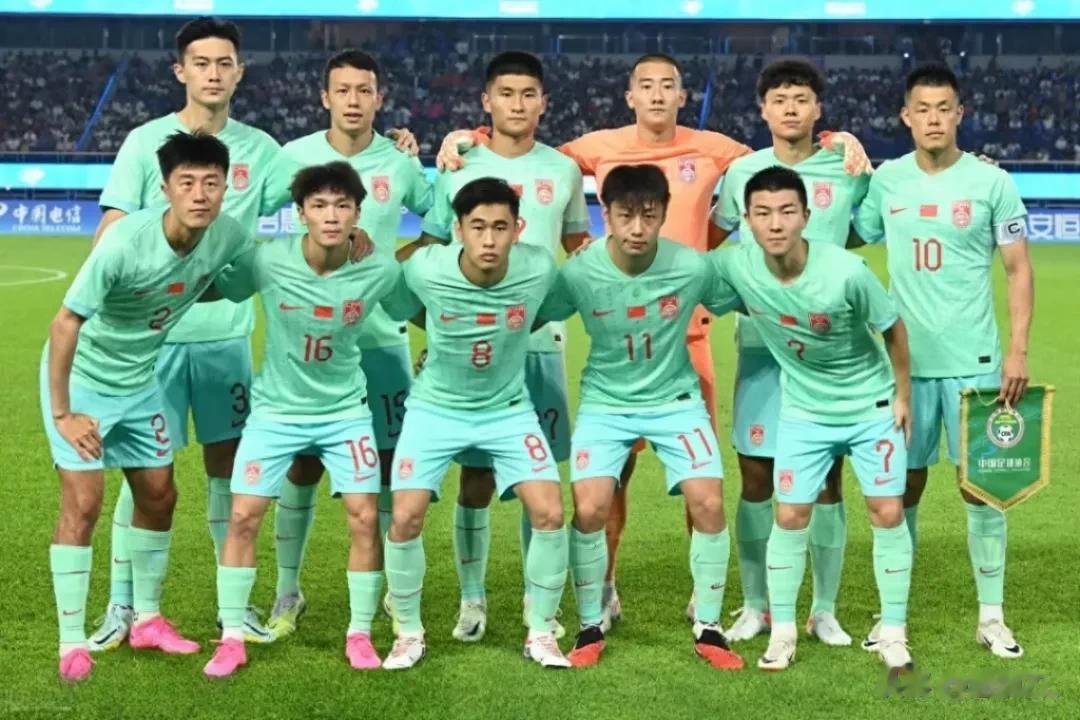 表现确实比国足优秀，中国足球好久没这么快乐了，期待为国足复仇。
  国足亚运队4