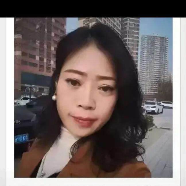 寻找一位贵阳女，她叫赵泽敏，有知道的，私信，有奖励哦，谢谢