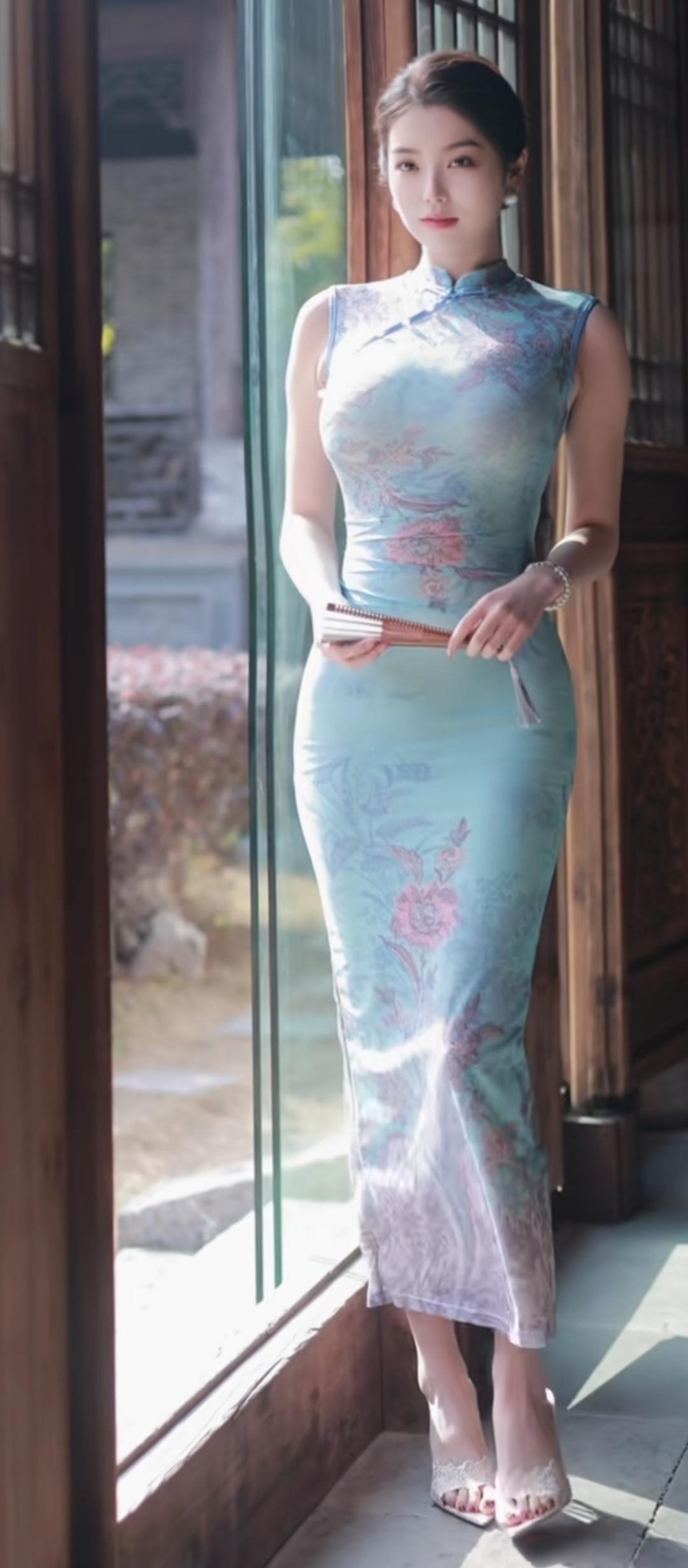 优雅旗袍，东方韵味，尽显女性魅力