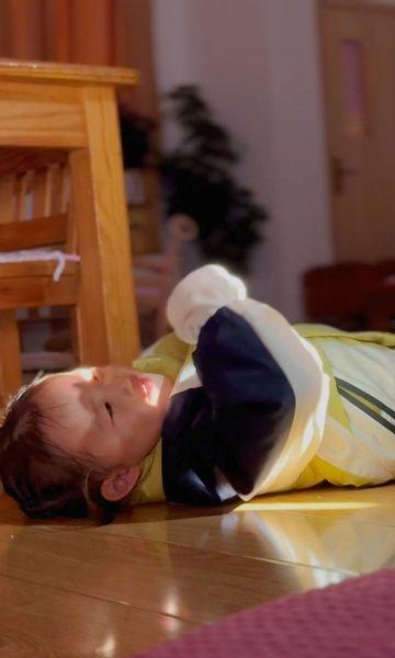 有多久没有这样惬意地感受阳光了
📍成都 爱心贝贝·公园里婴幼儿托育中心