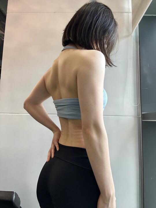 绝美背部线条我都练了啥！