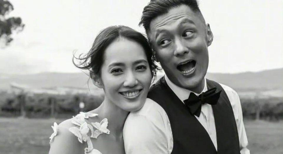 余文乐宣布离婚余文乐宣布离婚王棠云 我们还是一辈子的家人 20日，发文宣布离婚：
