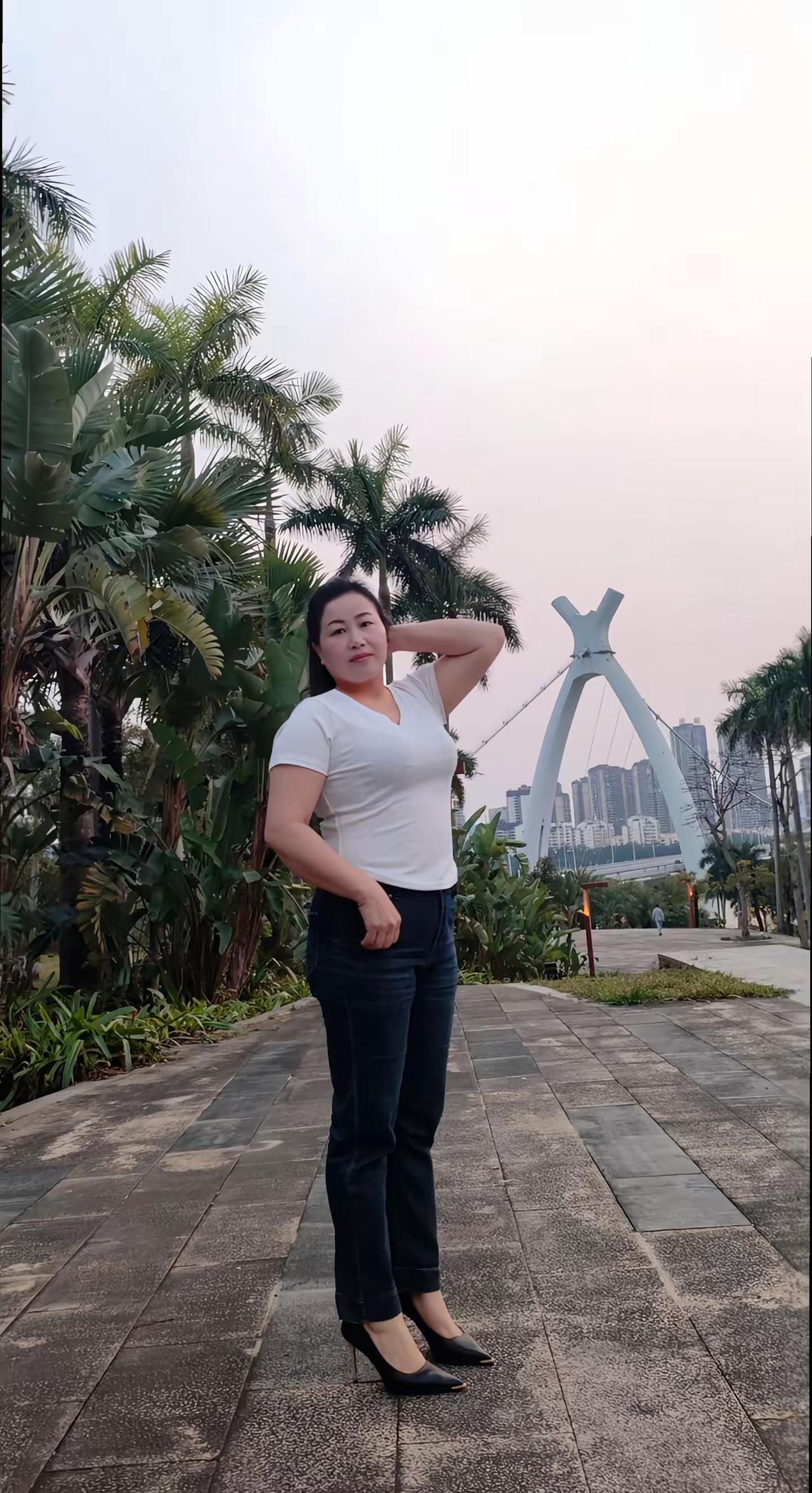 让人最上头的，从来不是什么甜言蜜语，而是明目张胆的偏爱，独一无二的例外，和心甘情