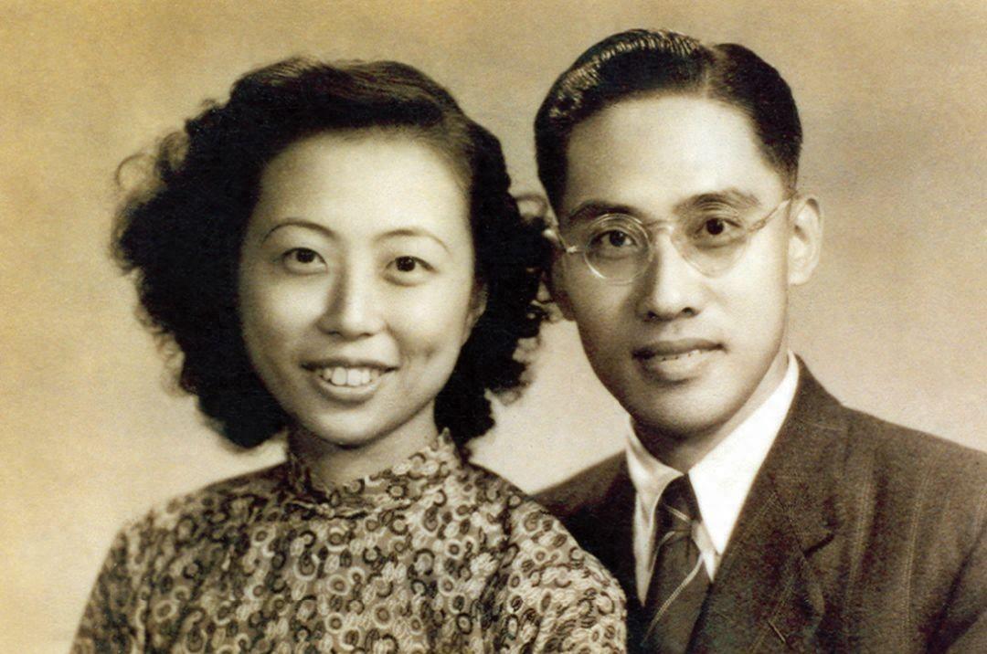 女版余则成长时间潜伏在蒋介石身边十四年，2010年离世，去世前唯一心愿竟是捐出十