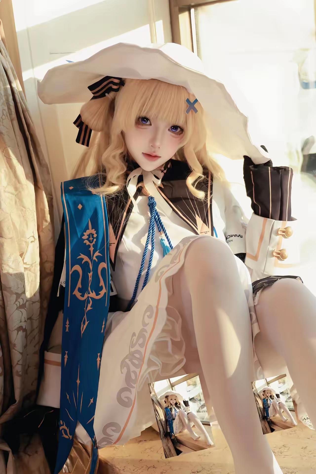 梦幻洛丽塔风，甜美少女心，精致妆容，可爱配饰，完美呈现！💖👗💄💍白丝[话