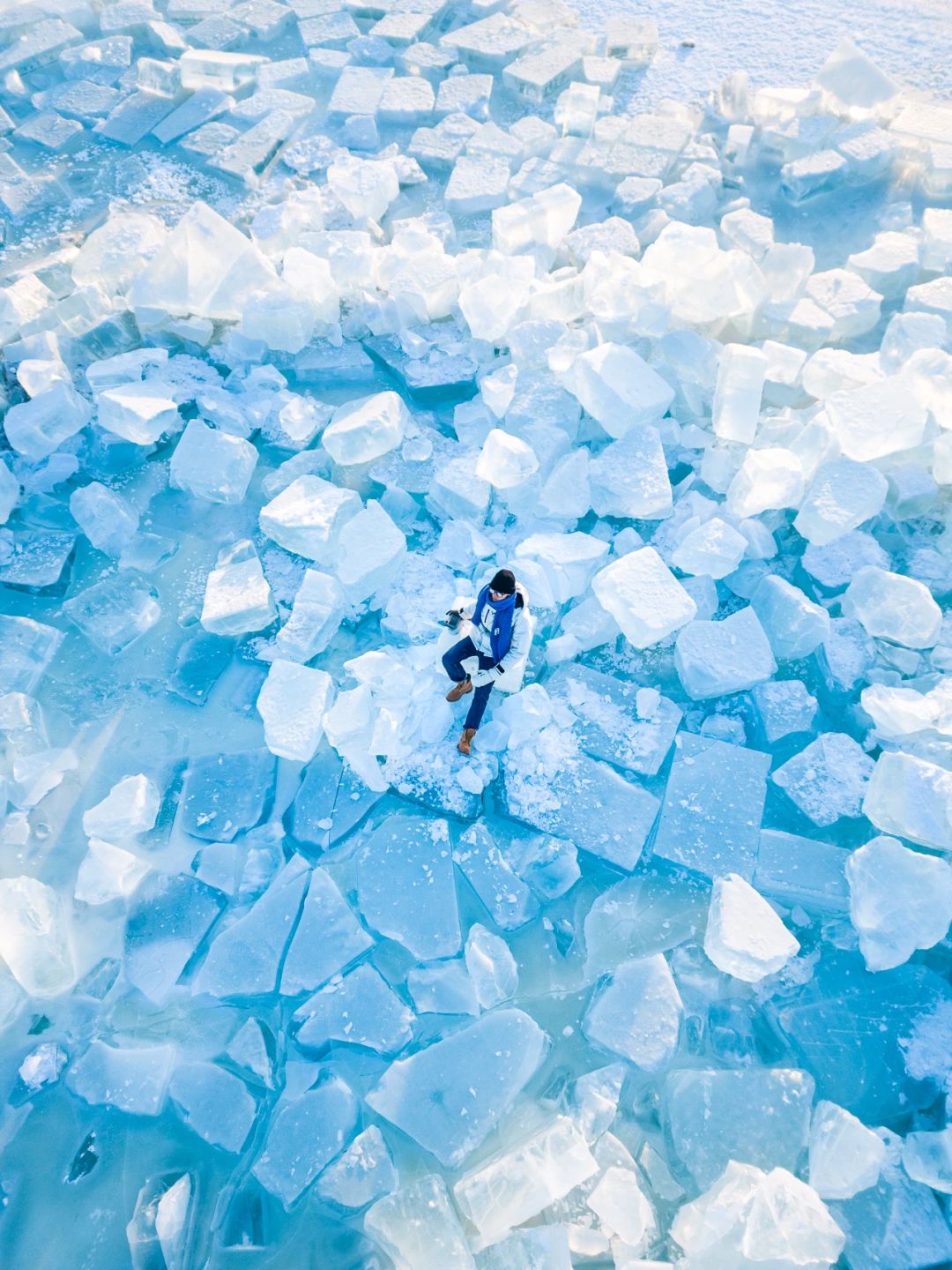 不用去冰岛，哈尔滨的蓝冰钻石海💎美哭