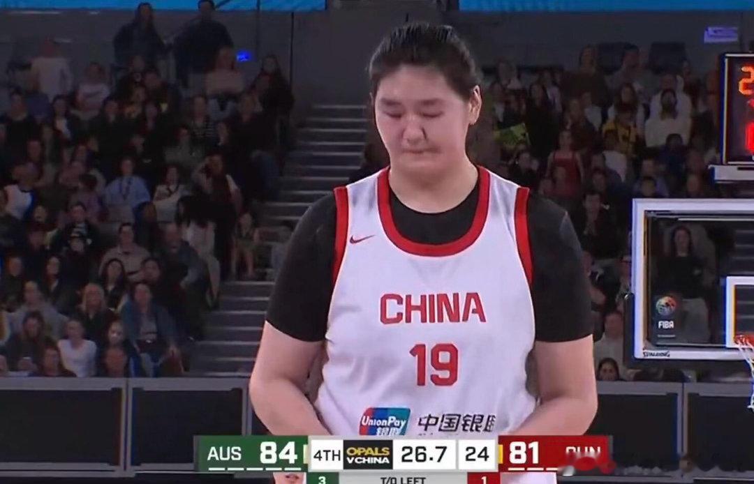 中国女篮热身赛三天内两负澳大利亚虽败犹荣！中国女篮三天两战澳大利亚，场场拼到最后