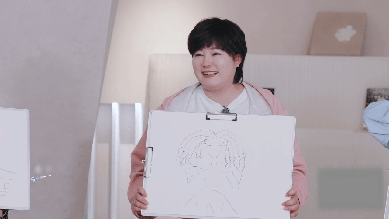 于娜回应人生高光时刻 人在往前走的时候，最容易把“起点”锁进抽屉。但于娜在《21