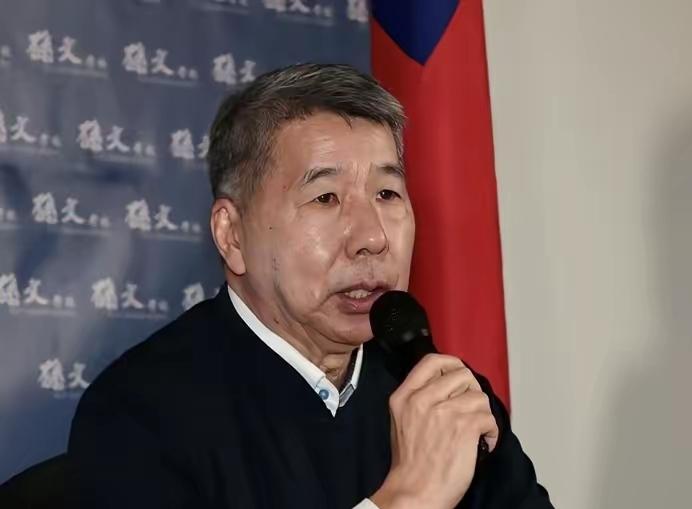 郑丽文访陆费用引争议，张亚中花480万霸气买单

6月16日，一则消息在台岛政坛