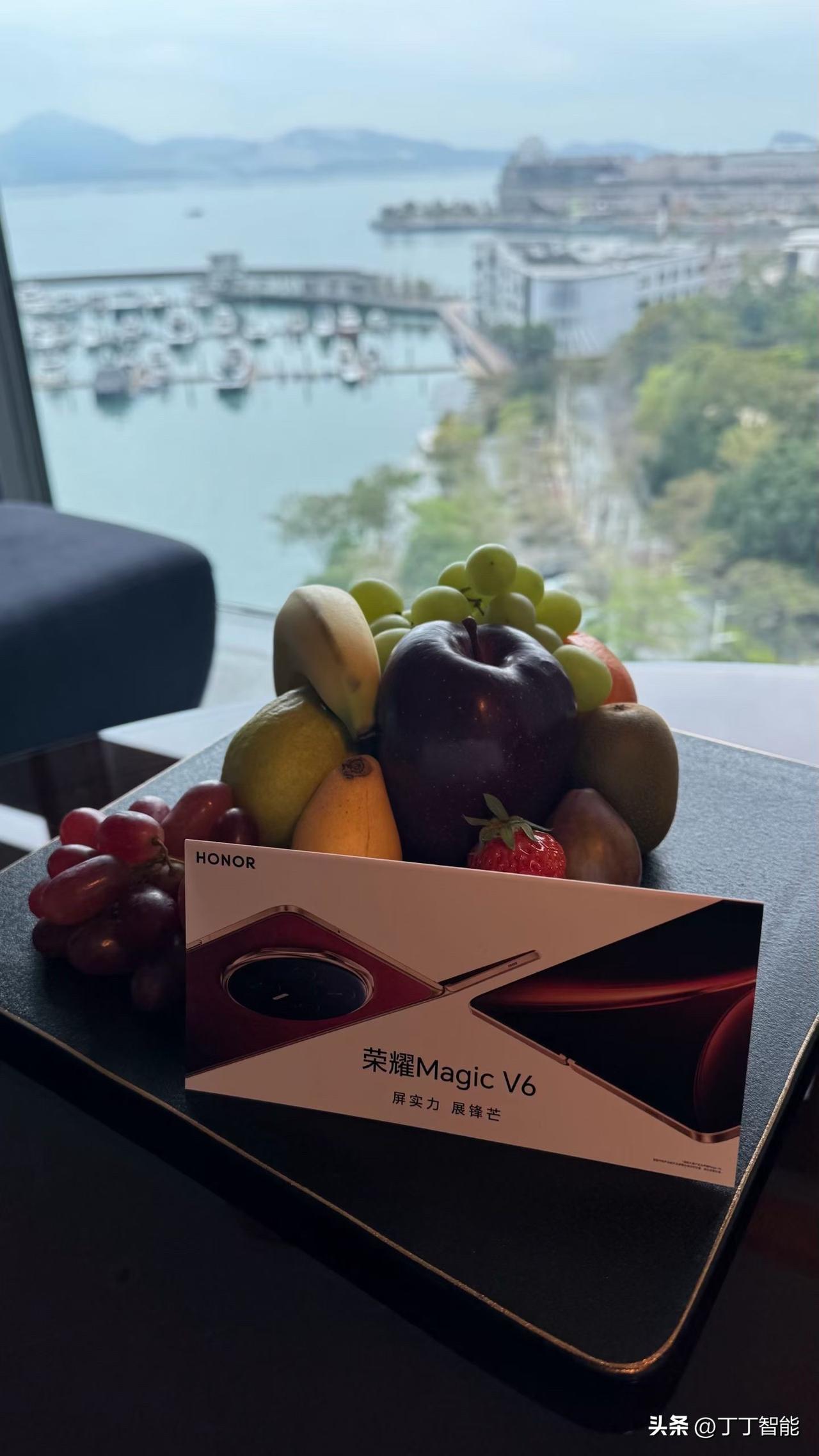 荣耀Magic V6
屏实力 展锋芒
今晚见