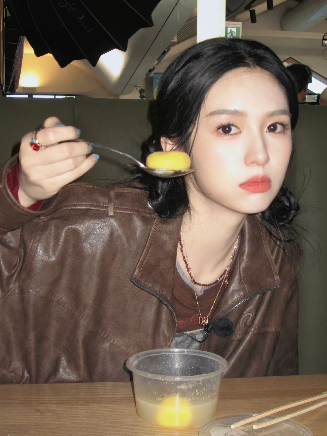 周也吃元宵周也元宵节祝福周也元宵节祝福，哇哇哇哇 