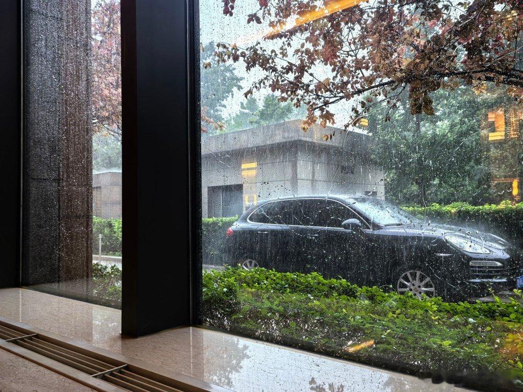 北京这雨是真不小  ​​​