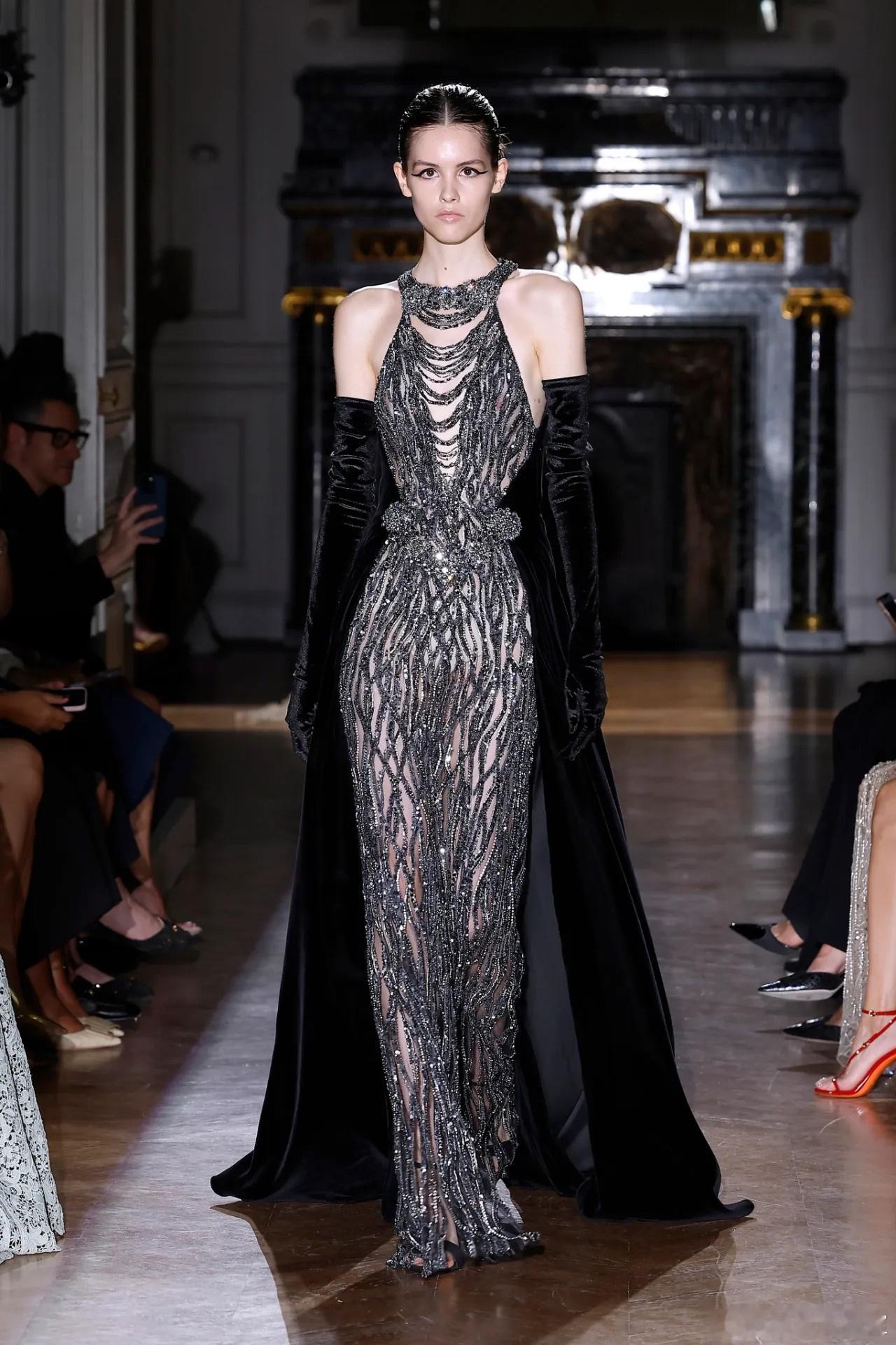 这两套Zuhair Murad 2024 秋冬高定，很适合刘亦菲和刘诗诗！ ​​
