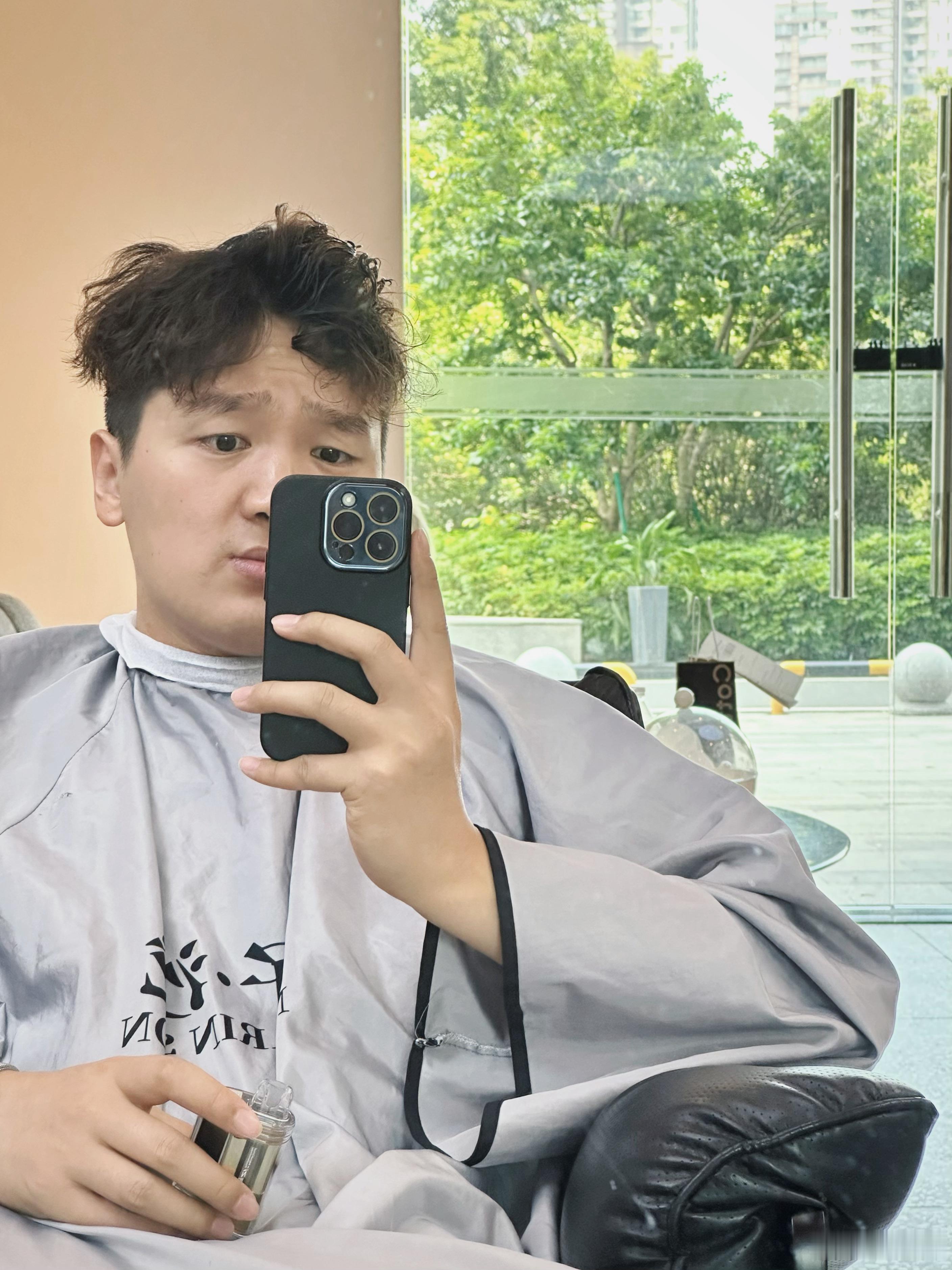 等托尼老师上钟...日子那么多 今天你想说什么立秋﻿  ​​​