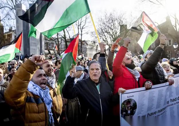 谁能想到，把以色列逼得节节败退的，竟然不是中东那些老对手，而是远在非洲的南非，这