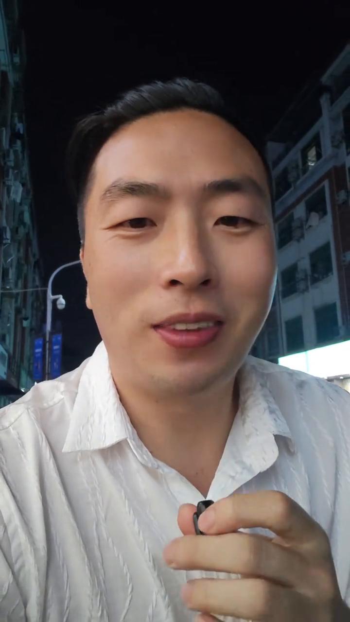 交个朋友。
各位想要开店的老板们，问大家一个问题：当你想要装修的时候，你是不是会